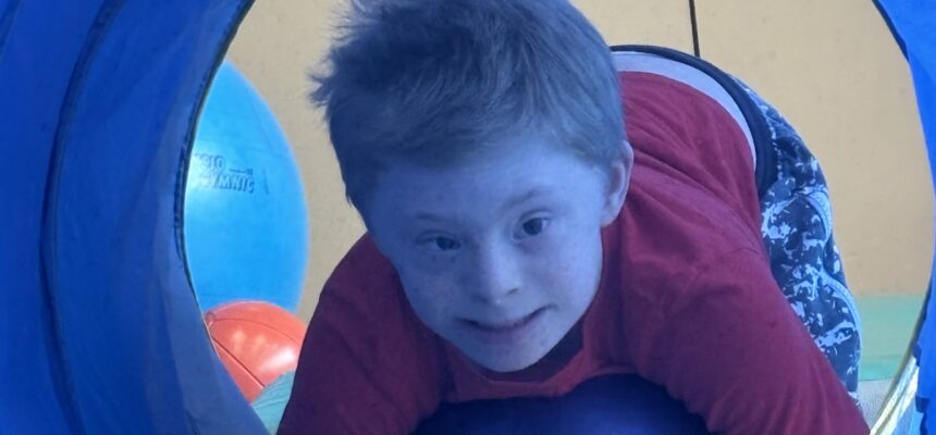 Bewegung im Turnsaal macht Spaß